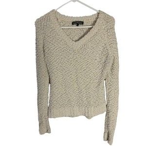 Almost Famous Womens White Cream Color Popcorn Sweater. Size Medium